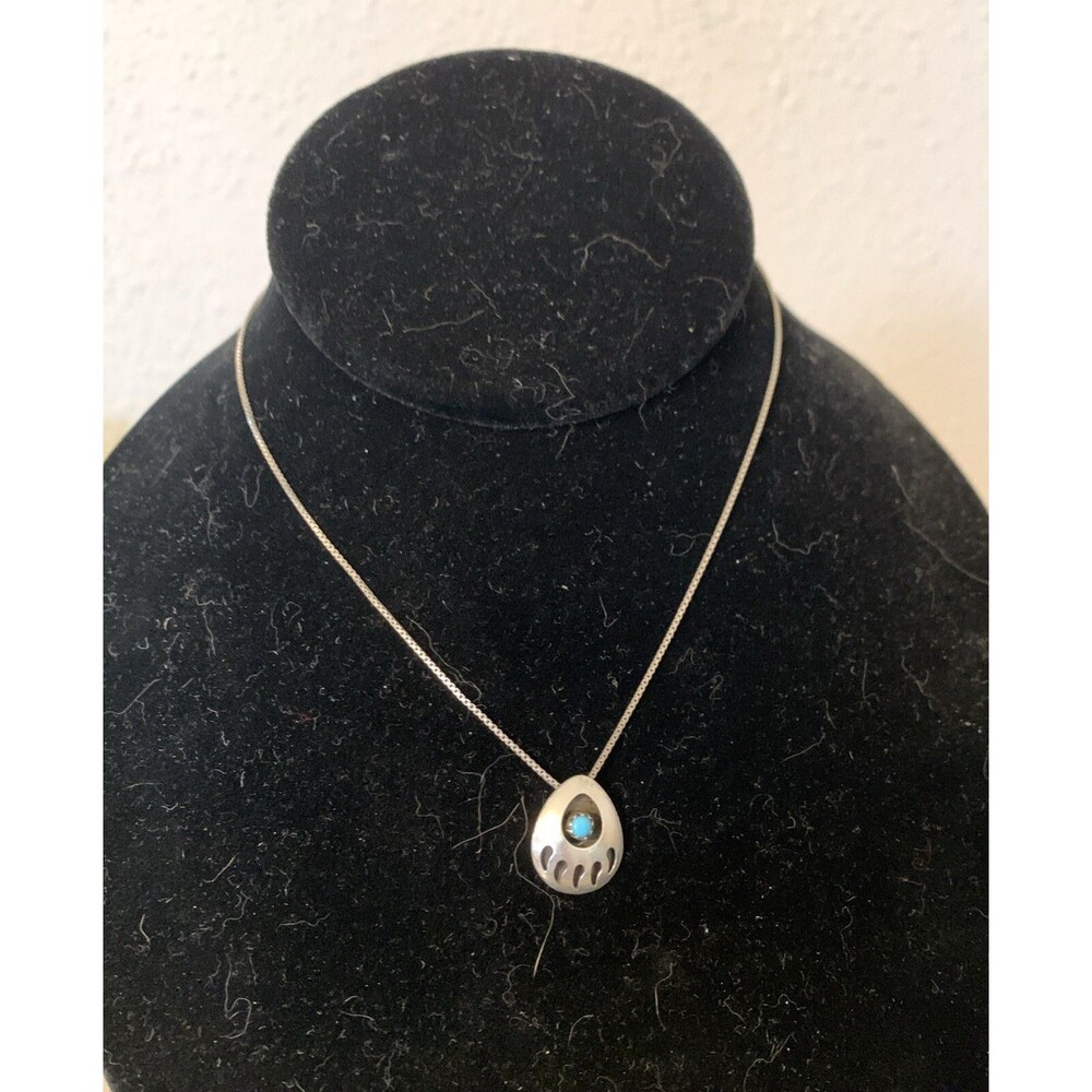 Sterling Silver Bear Paw Turquoise Necklace 21.5” Southwest Style